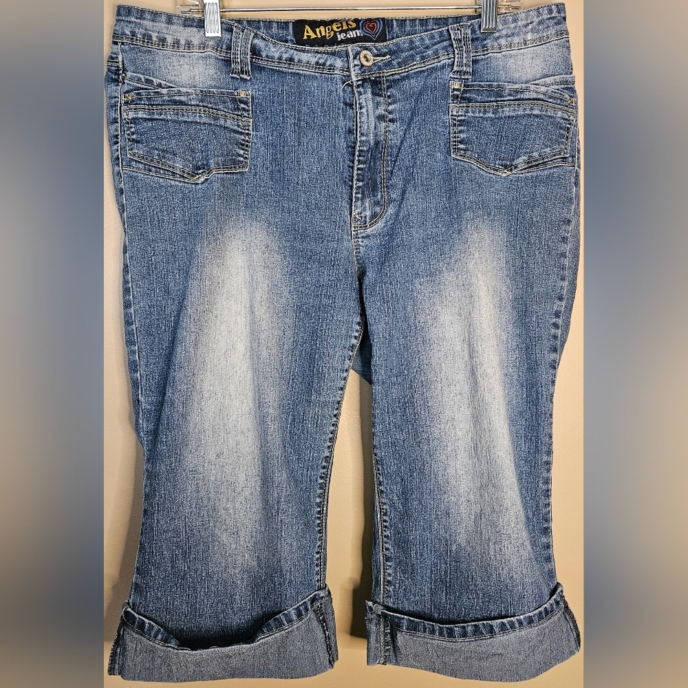 Angels Jeans Medium Blue Washed Cropped Capri Jeans